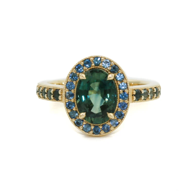 sapphire-engagement-ring