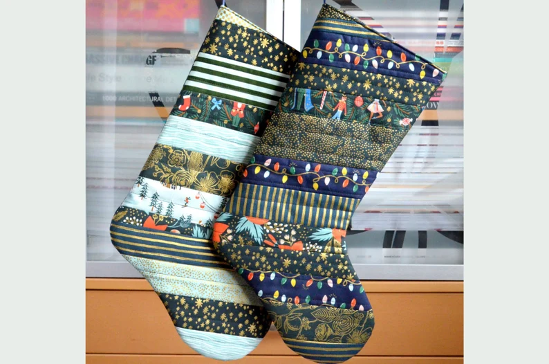 handmade-christmas-stockings-regina