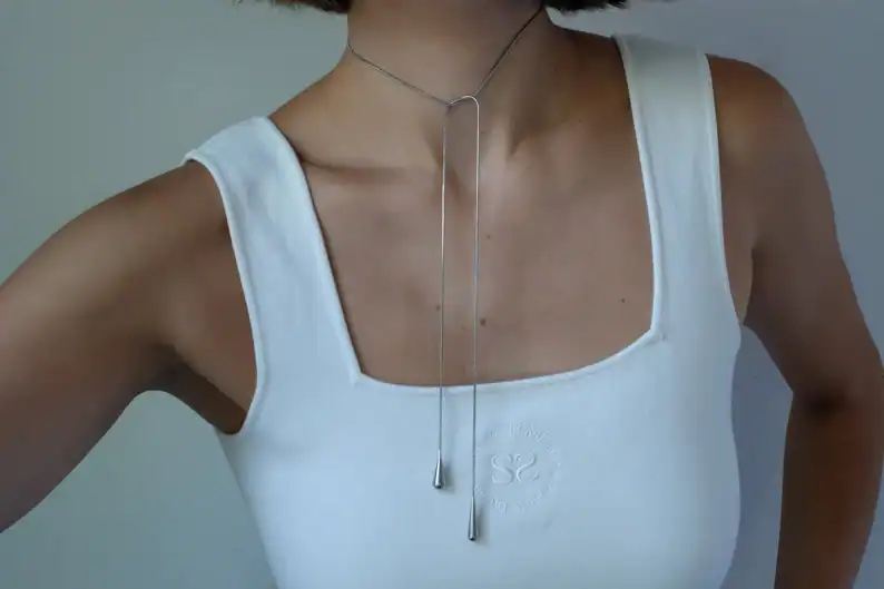 bolo-tie
