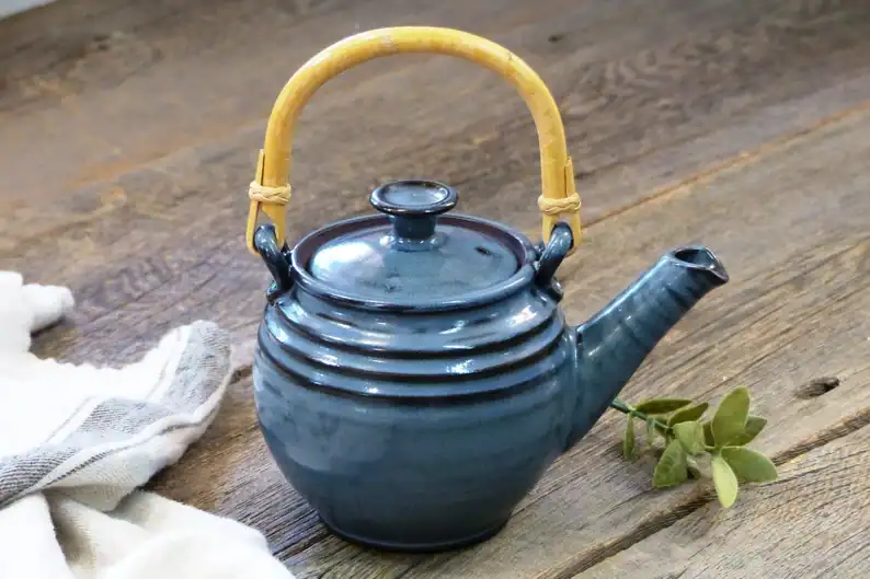 made-in-canada-teapot