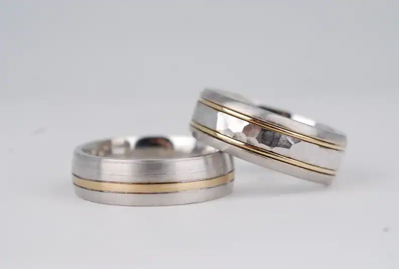 solid-gold-wedding-bands