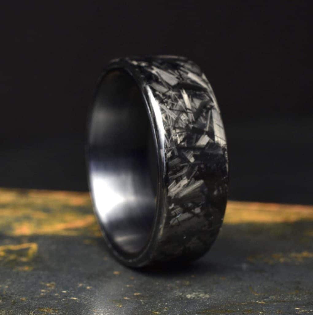 carbon-fiber-wedding-bands-canada