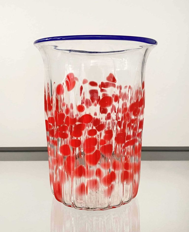 hand-blown-glass-artists