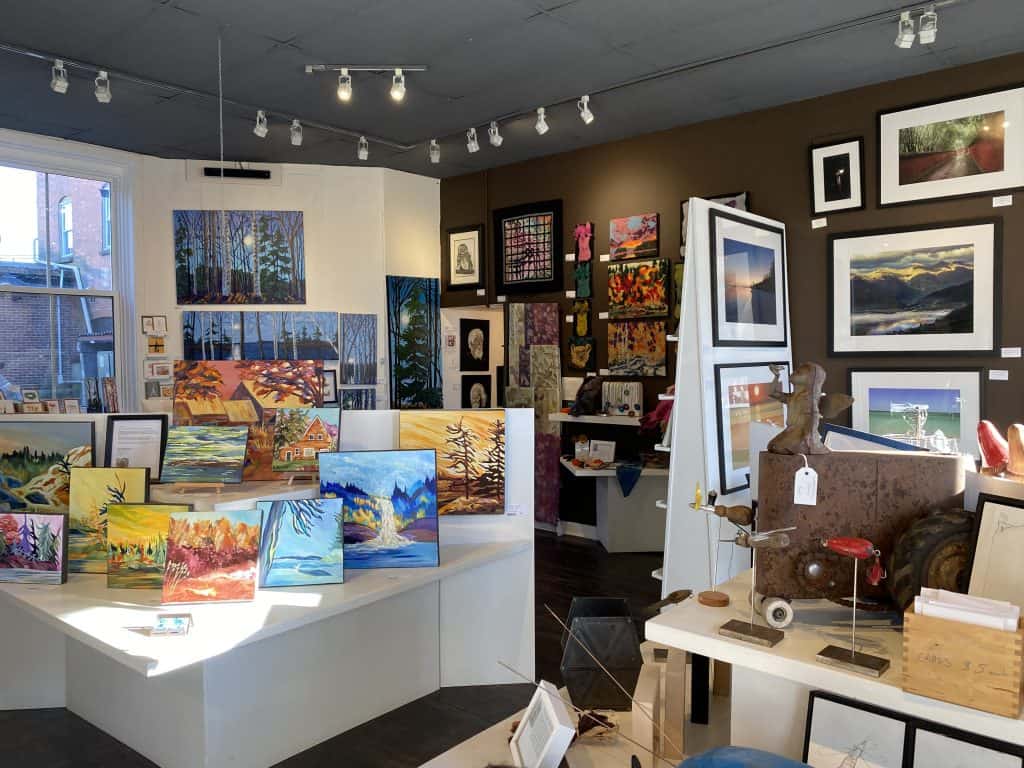 gravenhurst-ontario-art-gallery