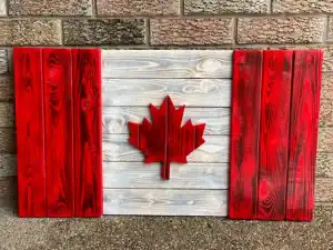 wooden-canadian-flag