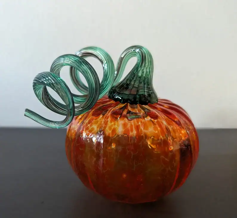 glass-pumpkins-canada