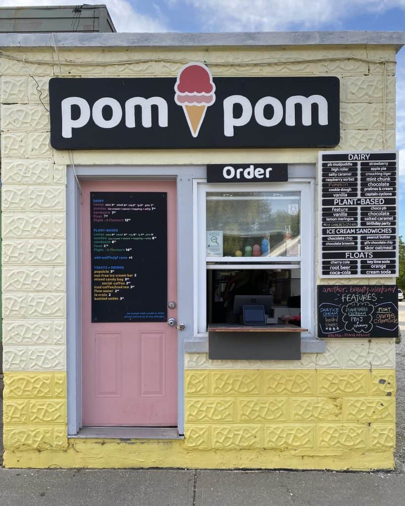 pom-pom-ice-cream-thornbury-ontario