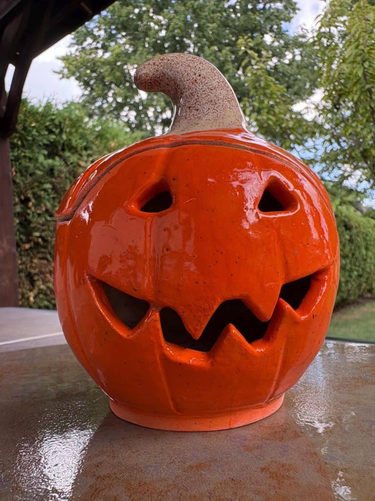 made-in-canada-halloween-decorations