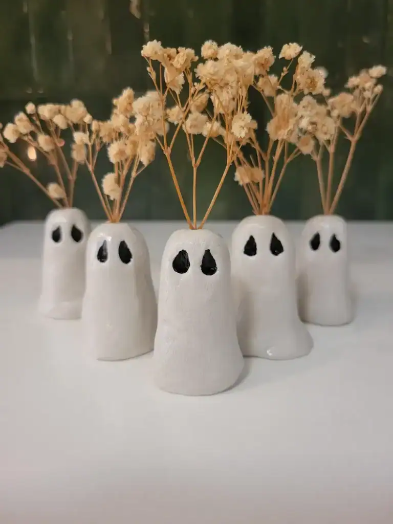 ghost-decorations