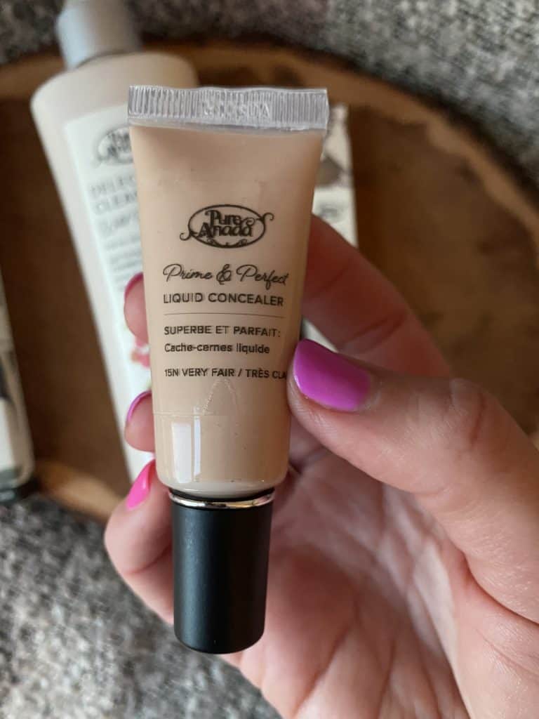 made-in-canada-make-up