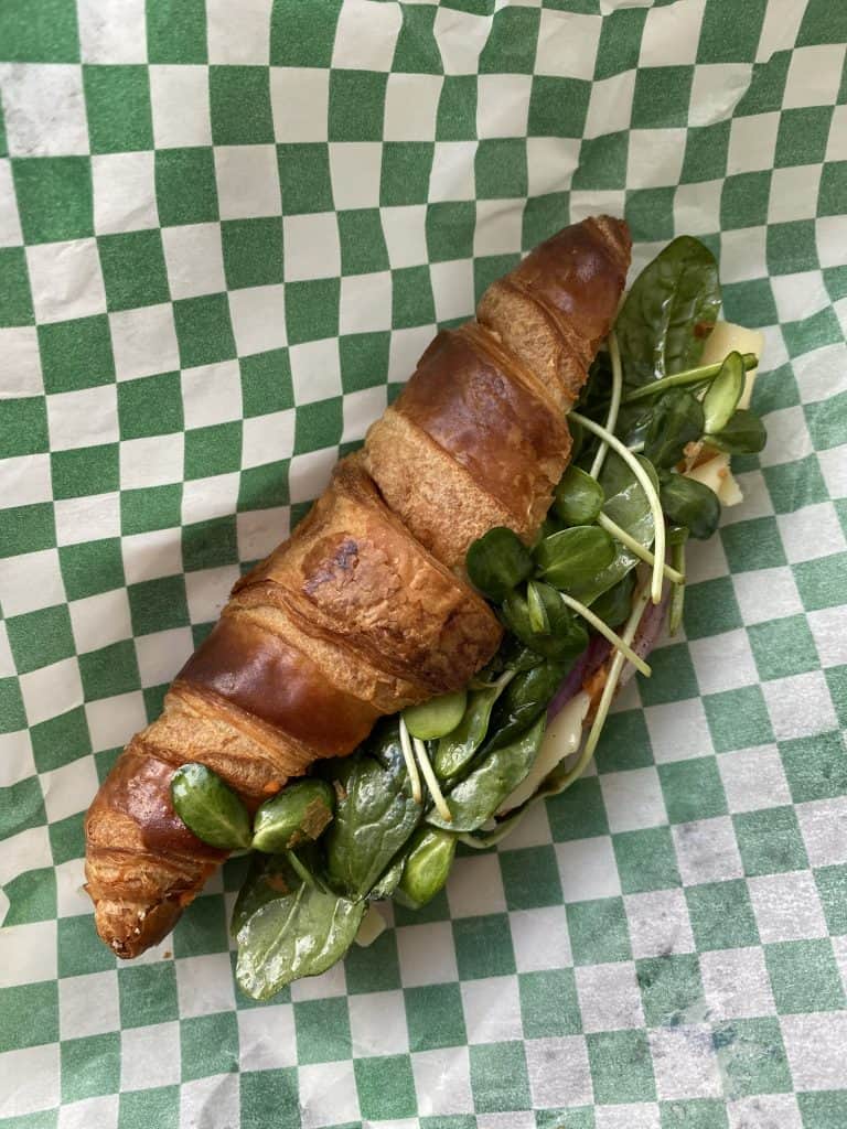 local-Markdale-Ontario-shops