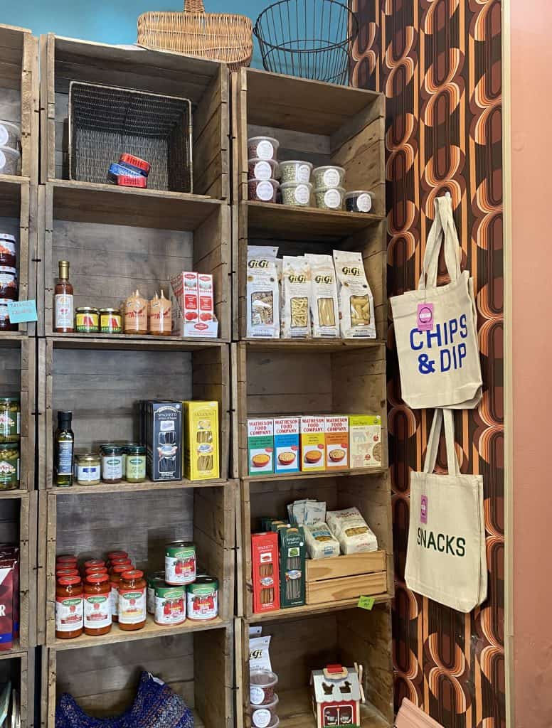 Markdale-Ontario-Shops